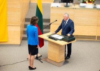 K. Starkevičius prisiekia Seime | Seimo kaceliarijos, I. Šilenkovos nuot.r