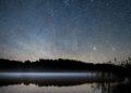 Perseidų meteorai virš Aiseto ežero 2016 m. | wikimedia.org nuotr.