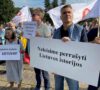 Protestuotojai reikalauja Sporto rūmus atiduoti Sąjūdžio, o ne žydų kapinių įamžinimui