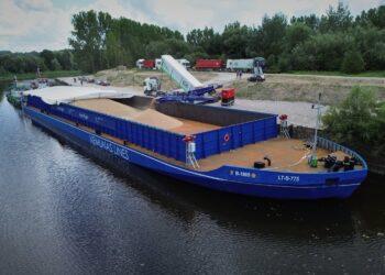 Upinė barža | umin.lrv.lt nuotr.