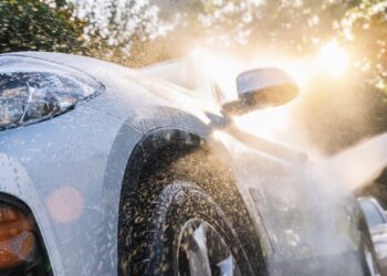 Automobilio plovimas | „PR service“ nuotr.